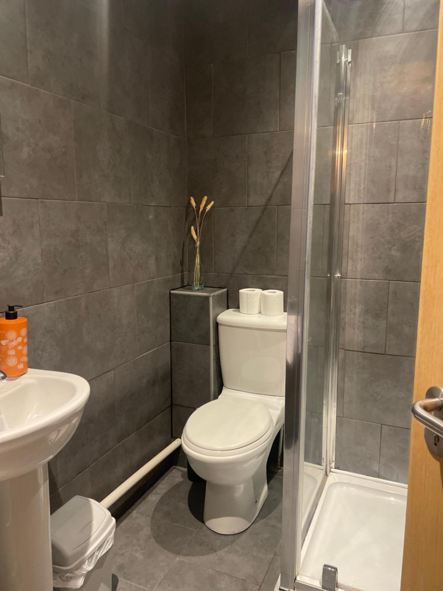 69D Victoria Street Apartment Sheffield Luaran gambar